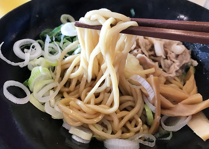 ラーメン工房 あ 宝塚店 肉油そば