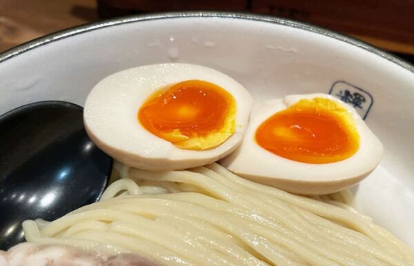 麺や輝 大阪 中津店 味玉つけ麺 味付け玉子