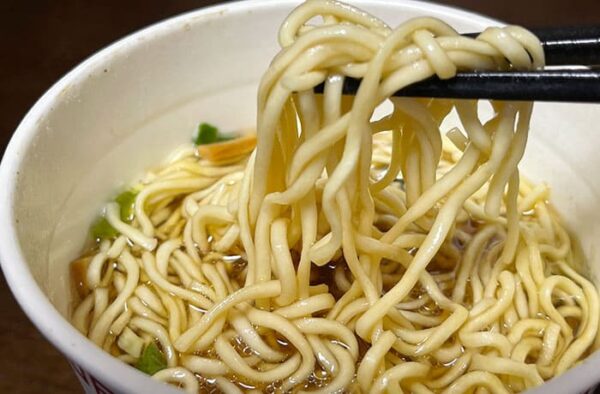 ミシュランガイド ビブグルマン 麺尊RAGE 軍鶏だし中華そば カップラーメン